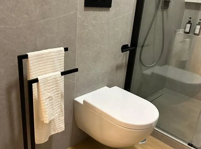 Siri Vatican Loft - Design House 아파트